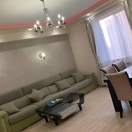 Holiday home Viktor Palac Graza *